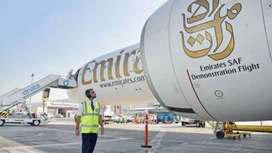 صورة الإمارات تطلق أول رحلة طيران تجريبية باستخدام «وقود مستدام»