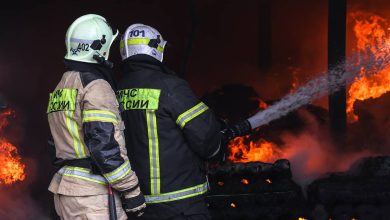 صورة حريق بمصفاة نفط في جنوب روسيا بعد هجوم بطائرة مسيرة