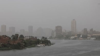 صورة رائحة غريبة في الجو تثير قلق المصريين