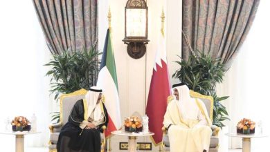 صورة سمو الأمير وأمير قطر يترأسان المباحثات الرسمية