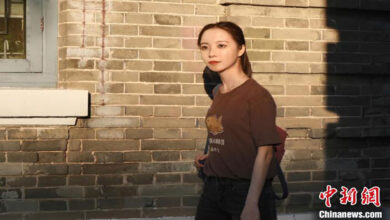 صورة أول طالبة “روبوت” تدرس بجامعة صينية