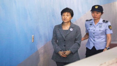 صورة عفو خاص عن رئيسة كوريا الجنوبية السابقة المسجونة بارك كون-هيه