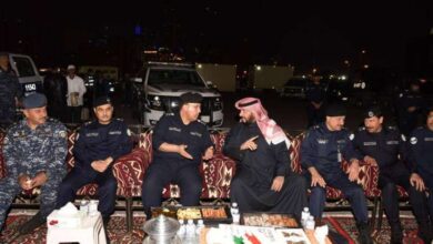 صورة محافظ العاصمة ووكيل «الداخلية» والقيادات الأمنية يتفقدون الاحتفالات عند أبراج الكويت