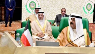 صورة ممثل الأمير في القمة العربية: التحديات العالمية تفرض علينا دفع العمل العربي المشترك