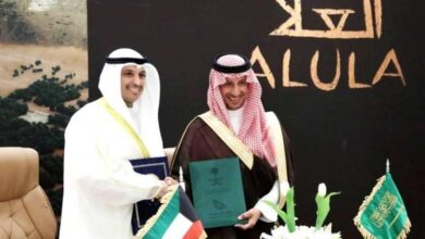 صورة الكويت والسعودية توقعان مذكرة لتعزيز التعاون في المجال السياحي
