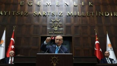 صورة أردوغان يواجه أكبر اختبار له في ظل أزمة التضخم