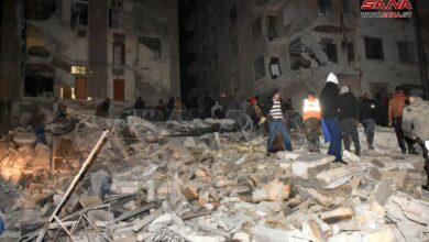 صورة انهيار أكثر من 20 مبنى في مدينتي حلب وإدلب السوريتين جراء زلزال تركيا