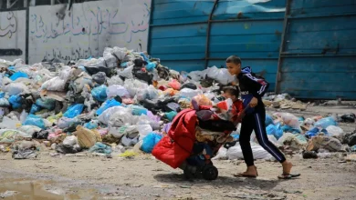 صورة علماء يحذرون من وفاة 100 ألف بغزة جراء الأوبئة والأزمة الإنسانية