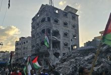 صورة حرب  غزة .. شهداء بالقطاع والضفة وواشنطن تفرض عقوبات على مستوطنين
